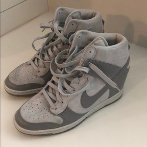 SIZE 7.5 Nike grey heeled women’s sneakers.